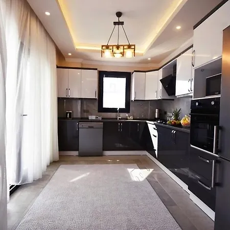 “villa Desen”ölüdenizde Müstakil 4+1 Havuzlu Vılla