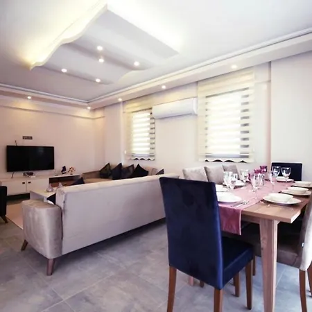“villa Desen”oludenizde Mustakil 4+1 Havuzlu